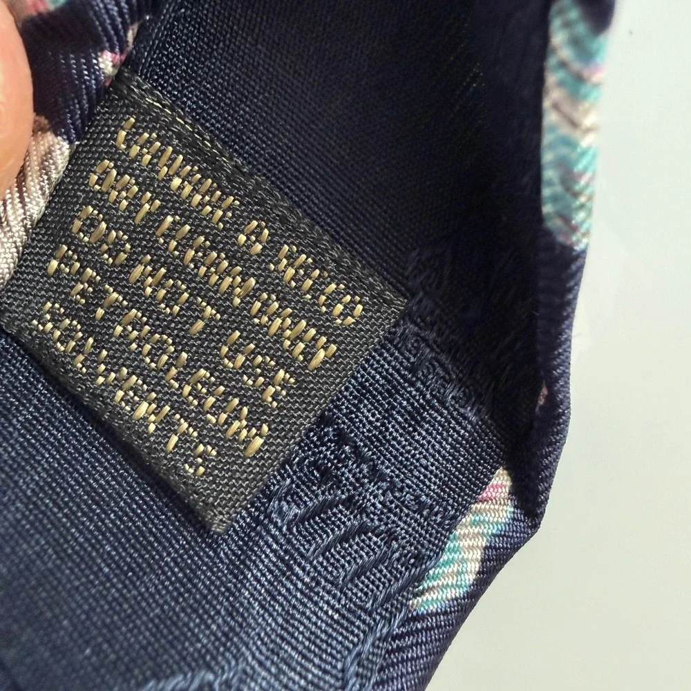 Gucci Necktie Mens One Size Navy Blue Seashell Silk Nautical Made in Italy